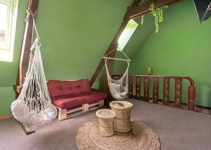La Kabane , Appartement Proche Centre Et Plage Avec Experience Decoration Jungle Unique